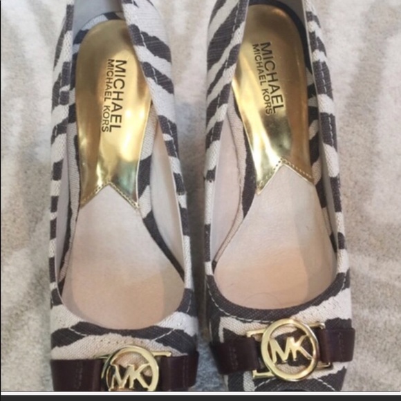 Michael Kors Canvas Zebra Print Wedges - Picture 2 of 2